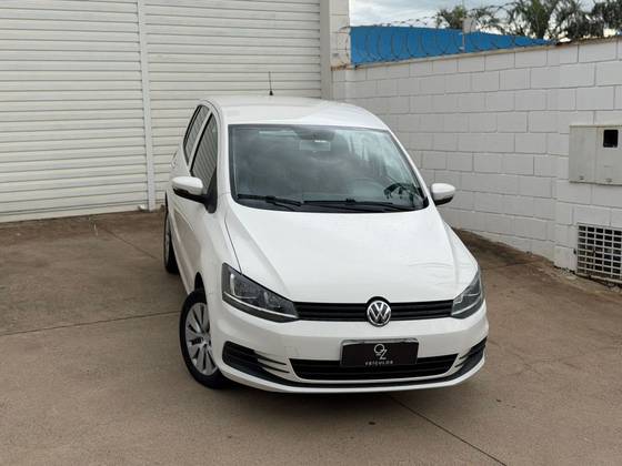VOLKSWAGEN FOX 1.0 MPI TRENDLINE 12V FLEX 4P MANUAL